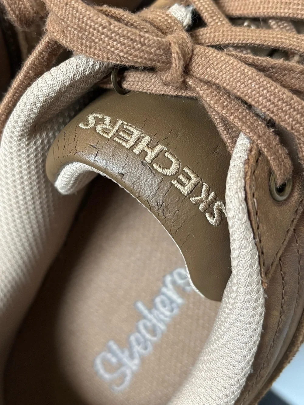 Skechers Suede Leather Lace-Up Athleisure Shoes Womens 10 Brown Stripes 46658